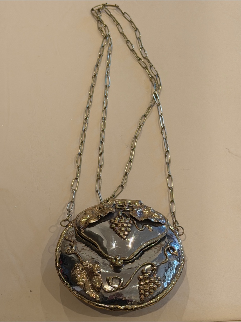Vintage Lunacy Designs Handcrafted Mixed Metal Grape Vine Round Minaudiere Purse